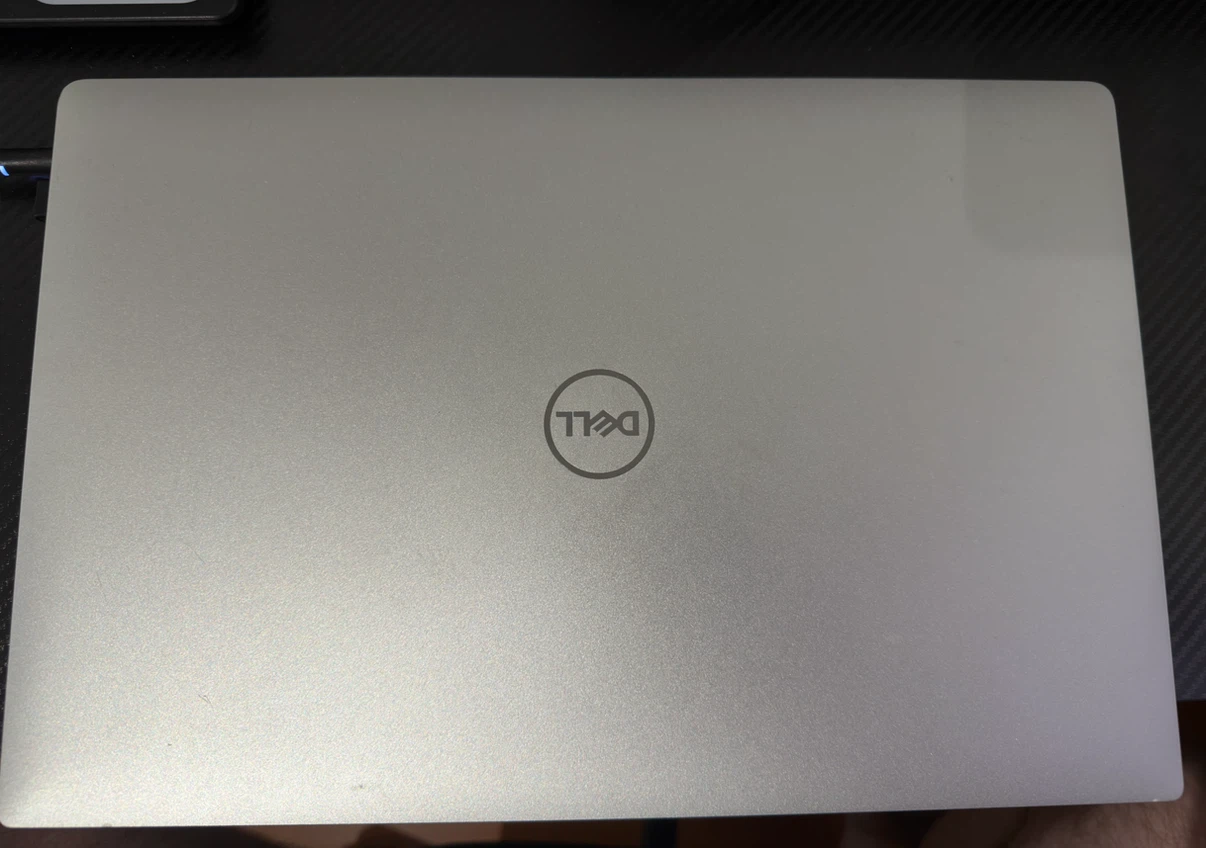 Dell XPS 15 Laptop - photo 3