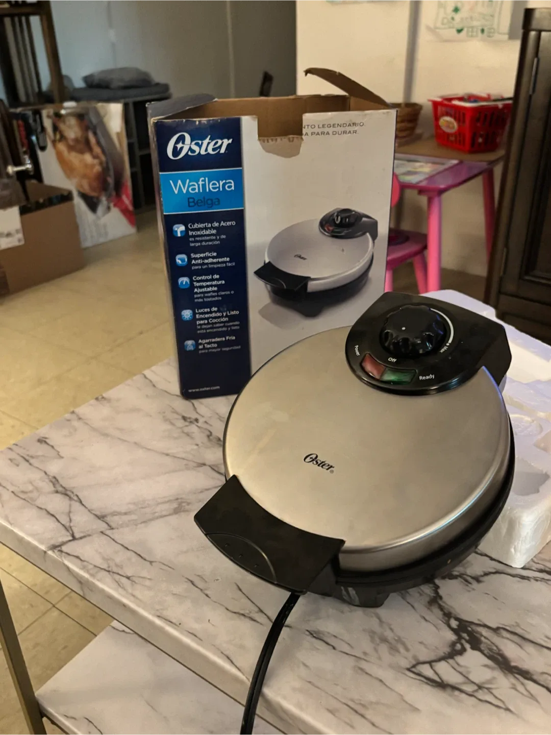 Oster Belgian Waffle Maker