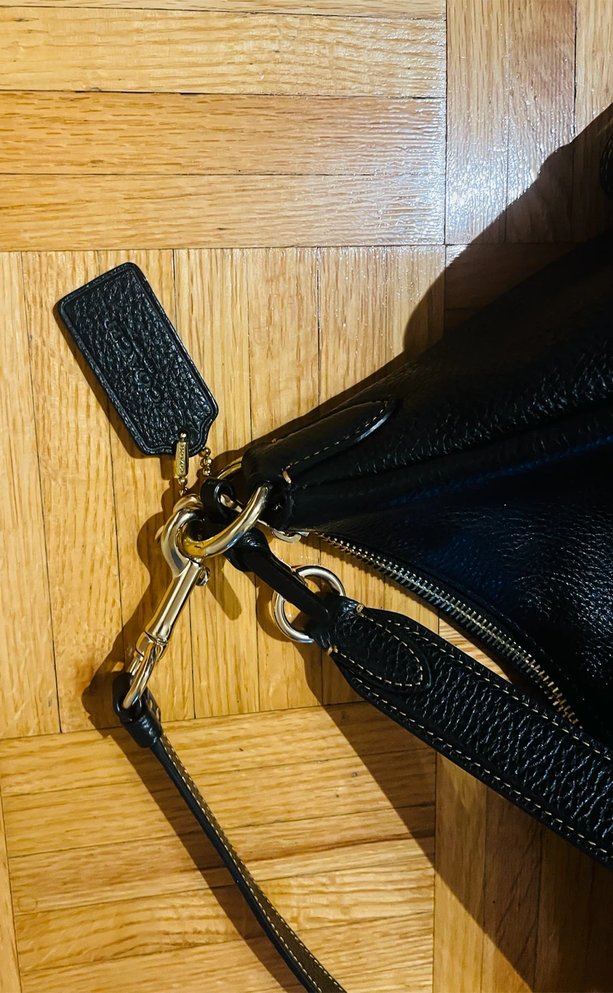 Coach Black Leather Shoulder Bag - photo 2