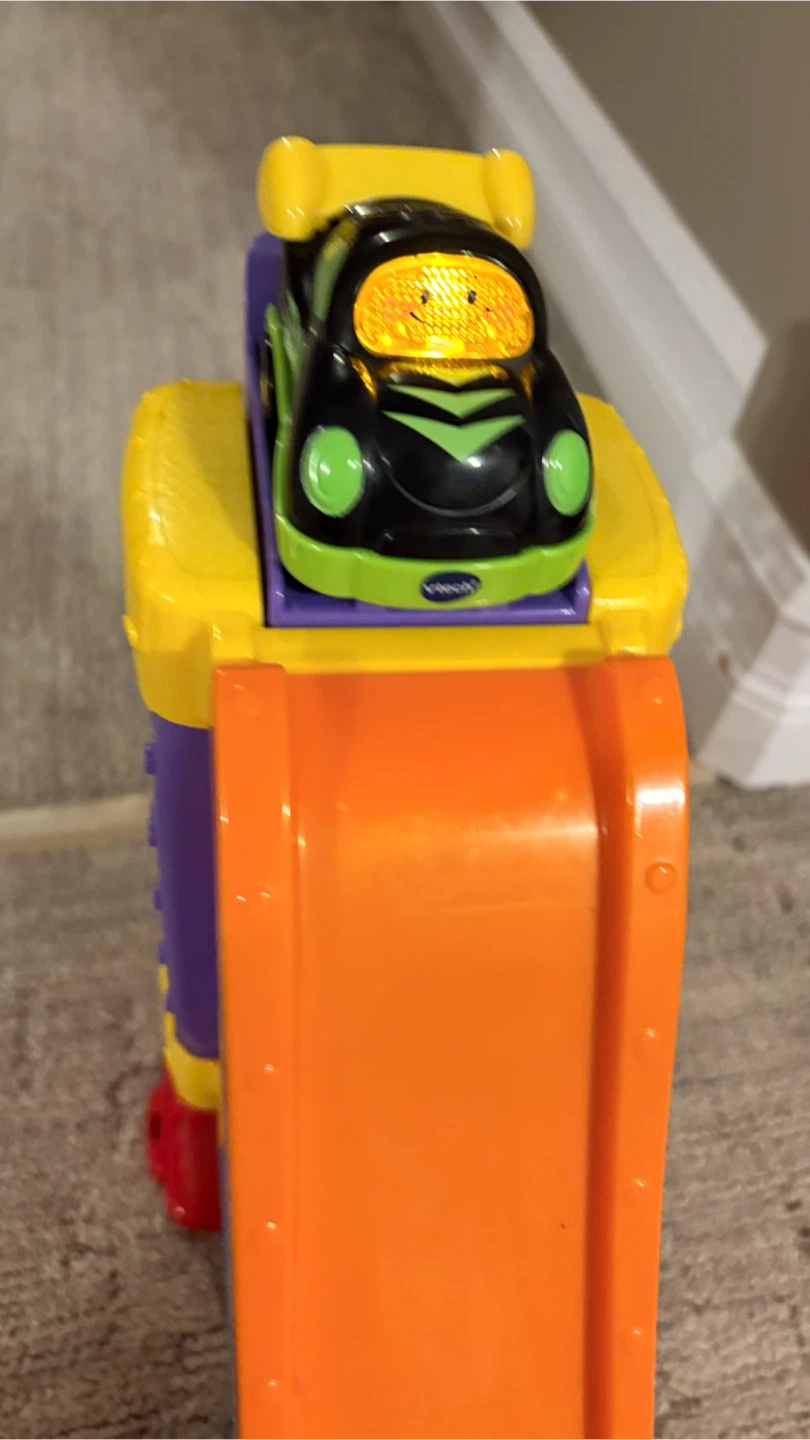 VTech Go! Go! Smart Wheels Race & Play Adventure Park - photo 2