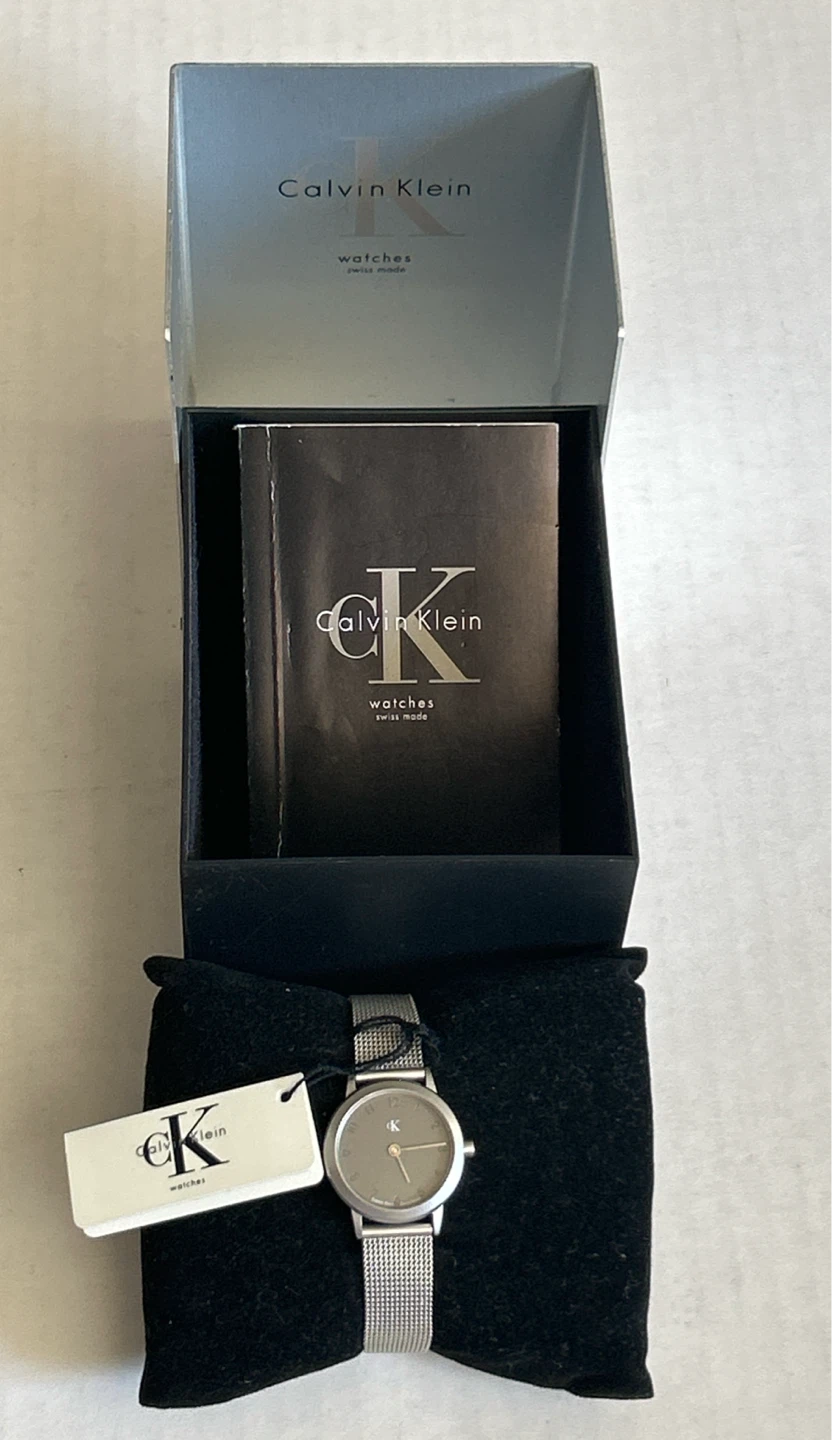 Calvin Klein Swiss Made Women's Watch - photo 2