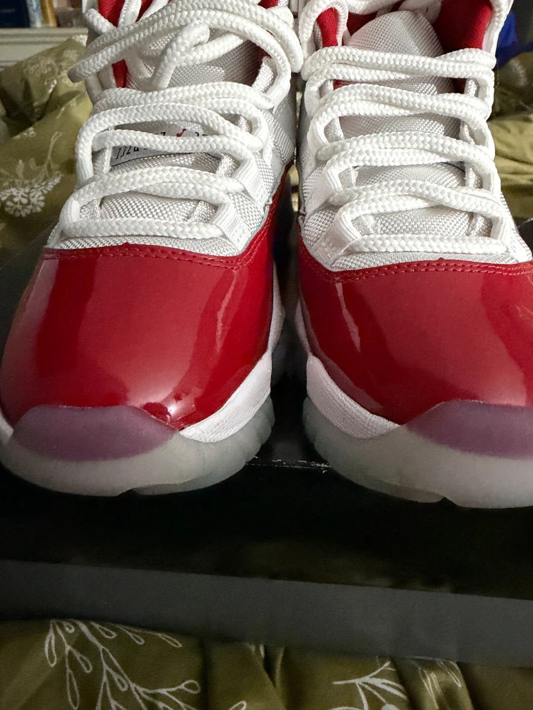 Air Jordan 11 Retro Low "Red"