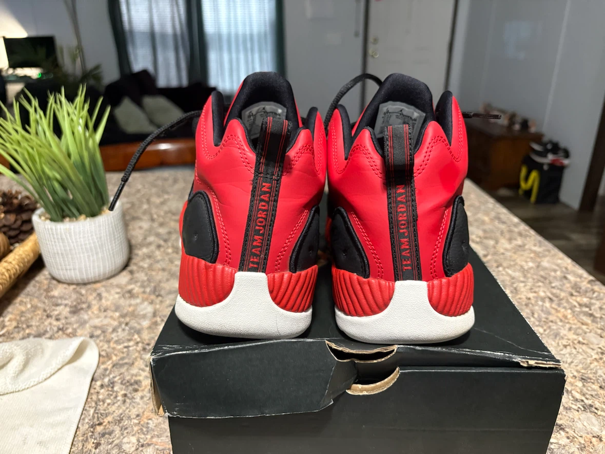 Jordan Basketball Shoes Jumpman - photo 2