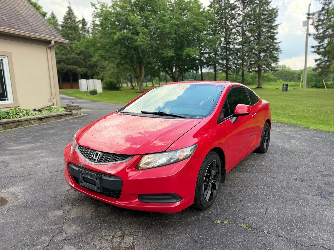 2012 Honda Civic Coupe- Low Mileage - photo 2