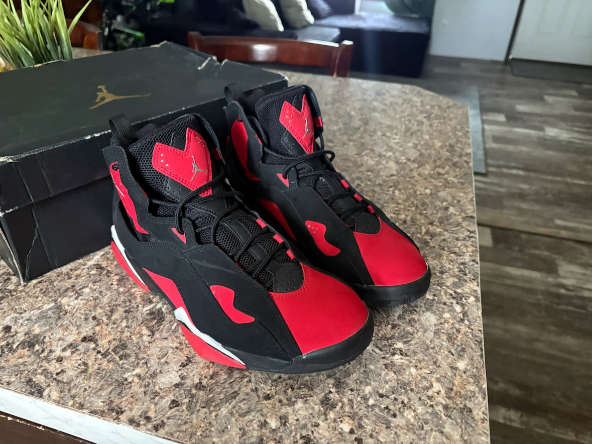 Jordan True Flight Men's Basketball Shoes