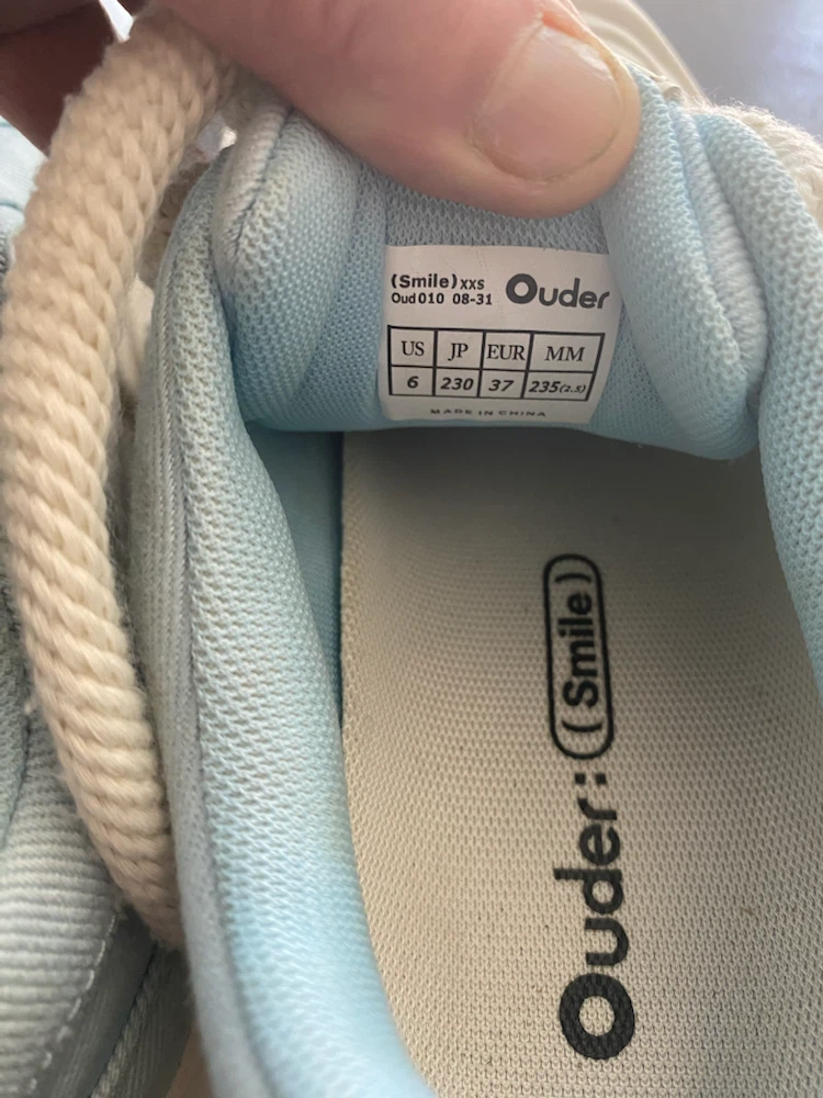 NEW Ouder size 6 USA Light Blue Smile Sneakers - photo 2