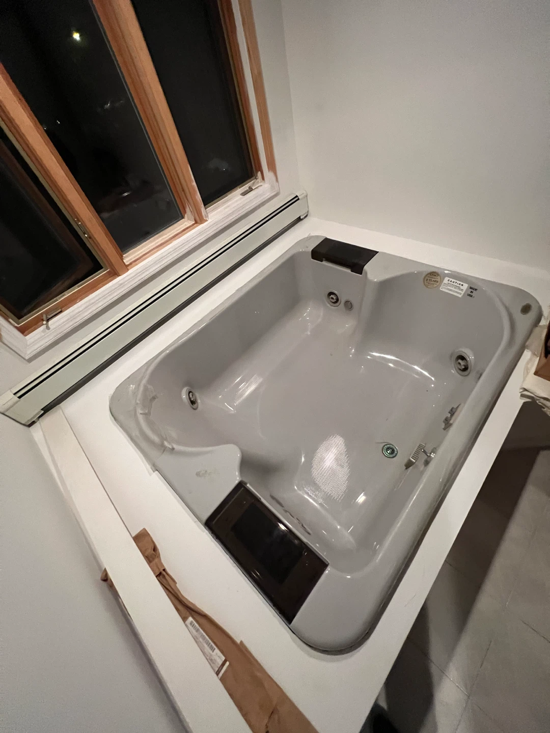 Jacuzzi Bathtub with Jets - photo 2