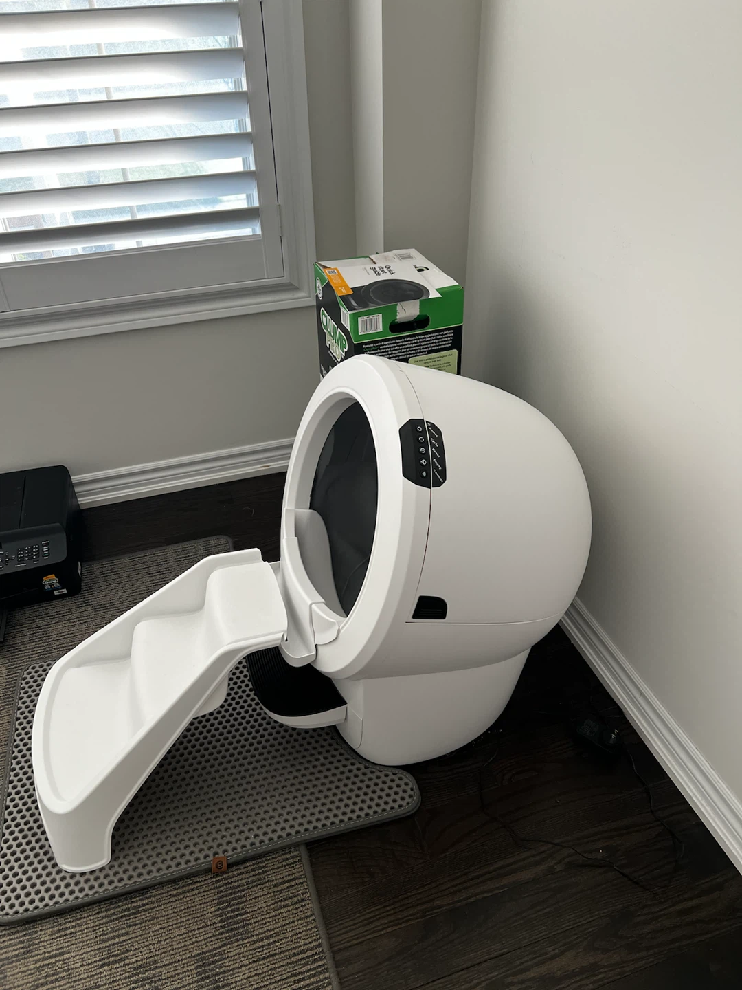 Litter-Robot 4 Automatic Self-Cleaning Litter Box - photo 2