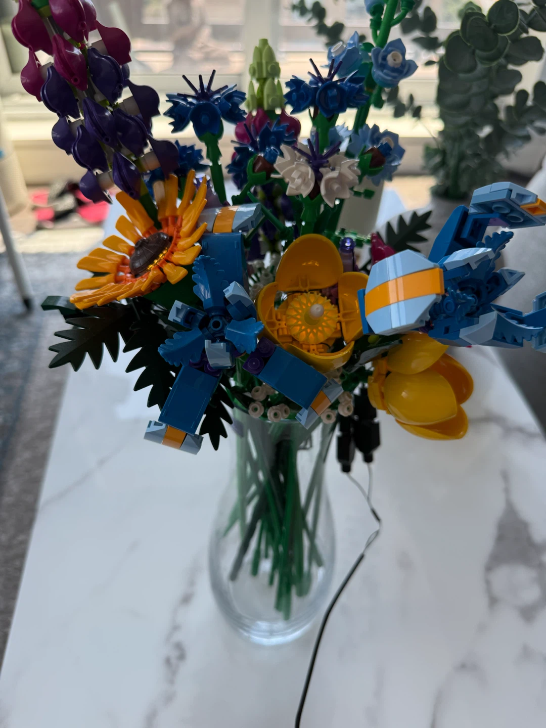 LEGO Flower Bouquet with vase and light attachment - photo 4