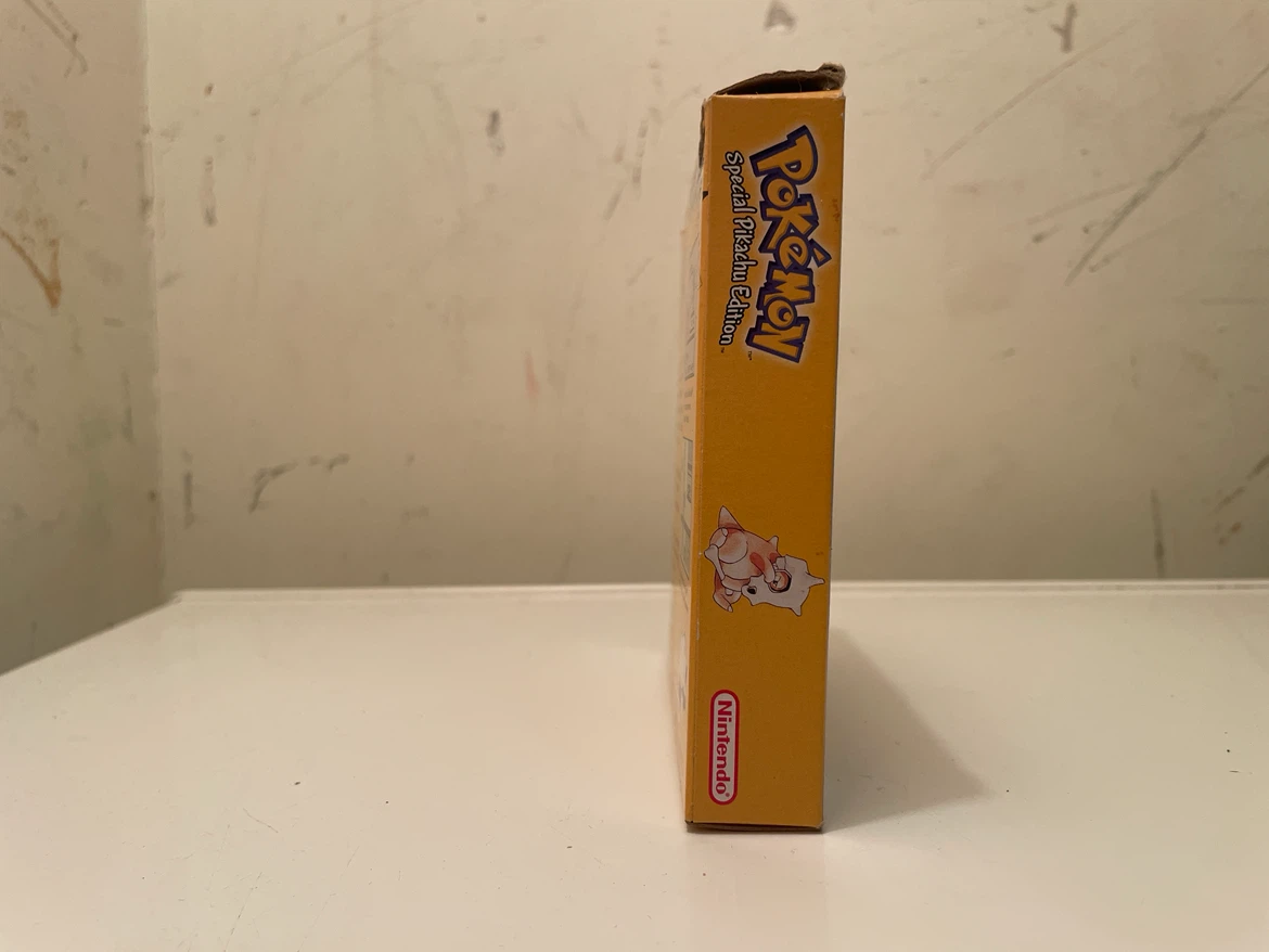 Pokémon Yellow Version Box - photo 2