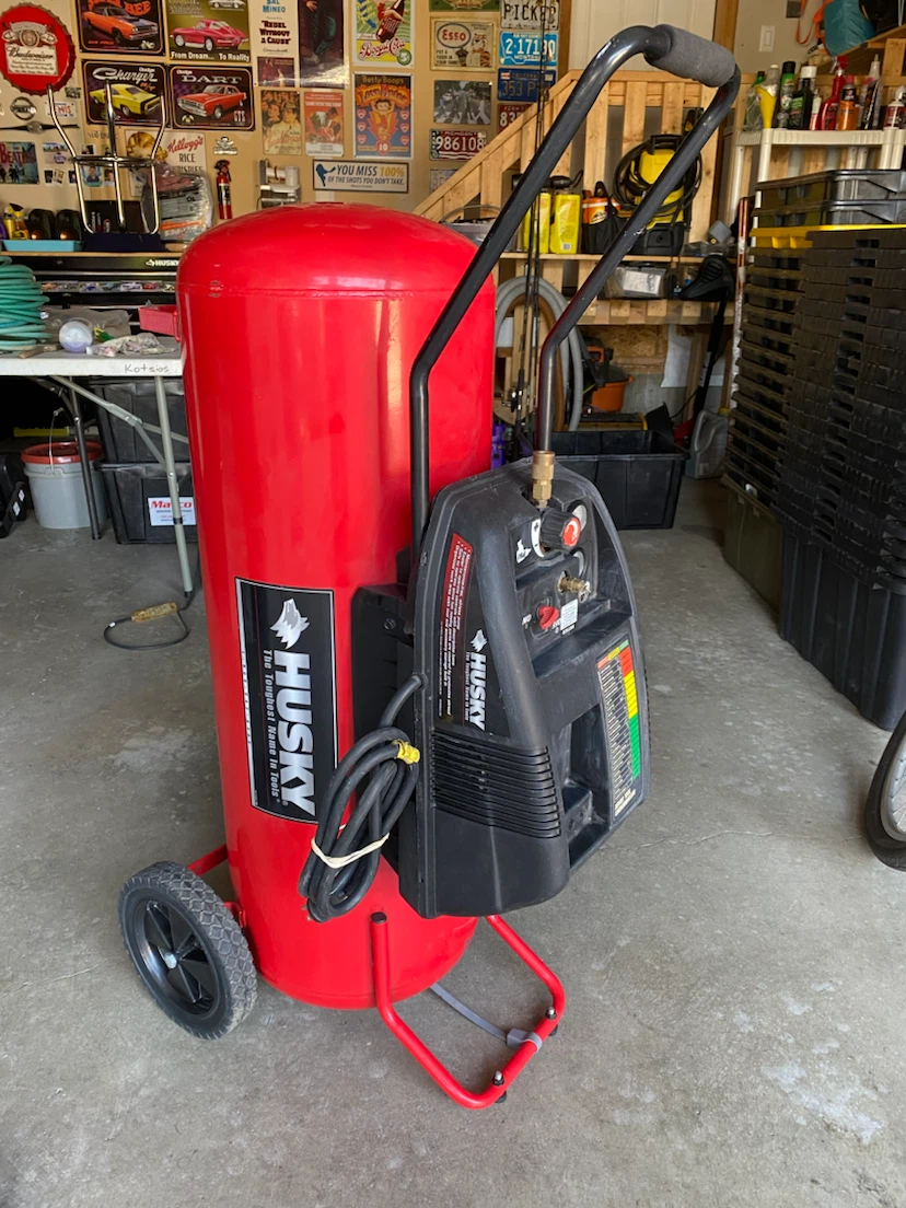 Husky 26 gallon air compressor