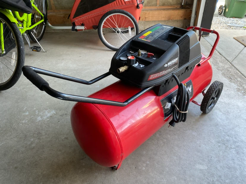 Husky 26 gallon air compressor - photo 3