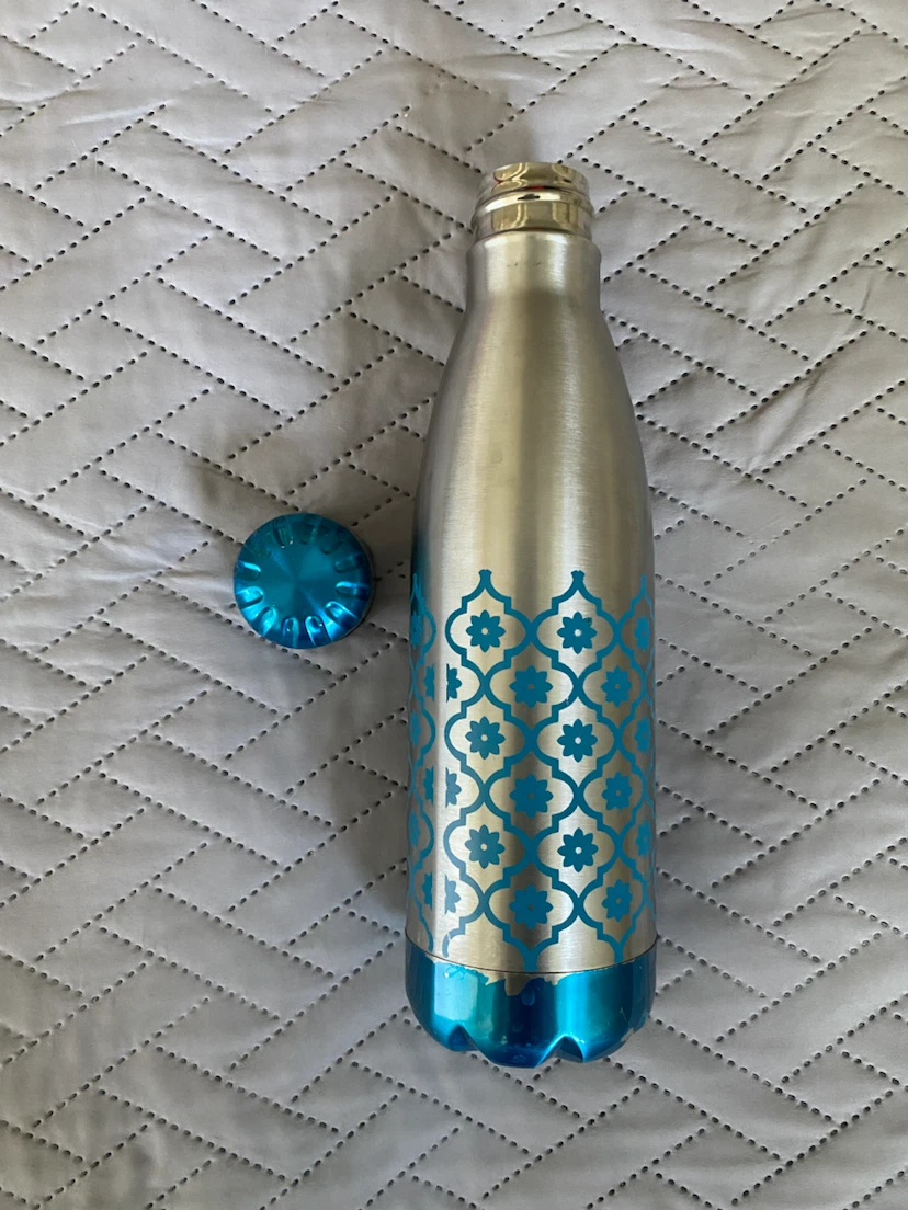 Water bottle - photo 2