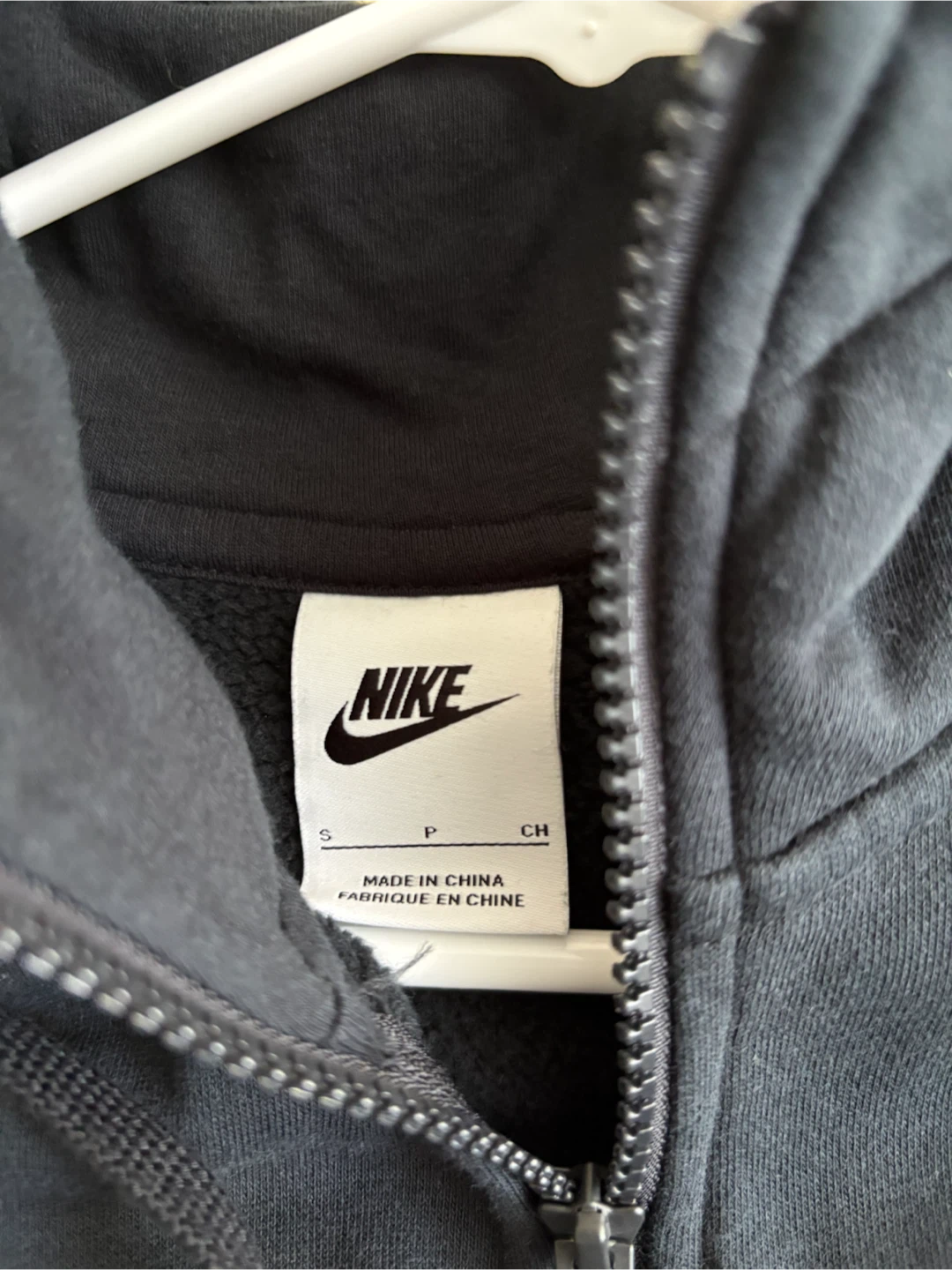 Nike Zip-Up Hoodie - photo 3