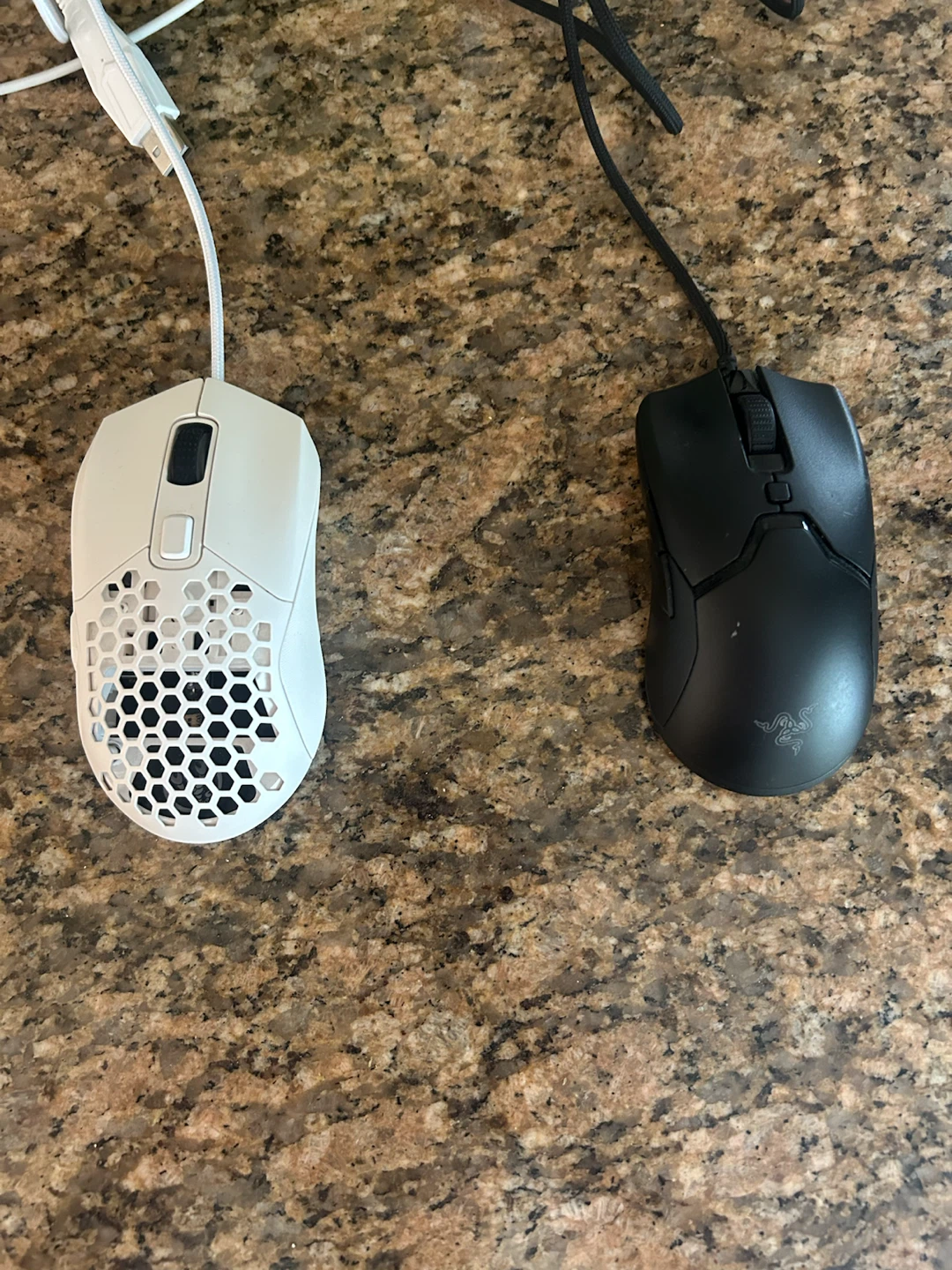 Razer Viper Mini and White Lightweight Gaming Mouse Bundle