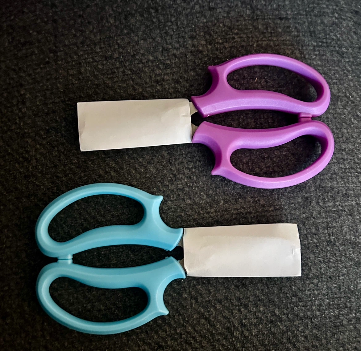 New Scissors & Sticky Notepads - photo 2