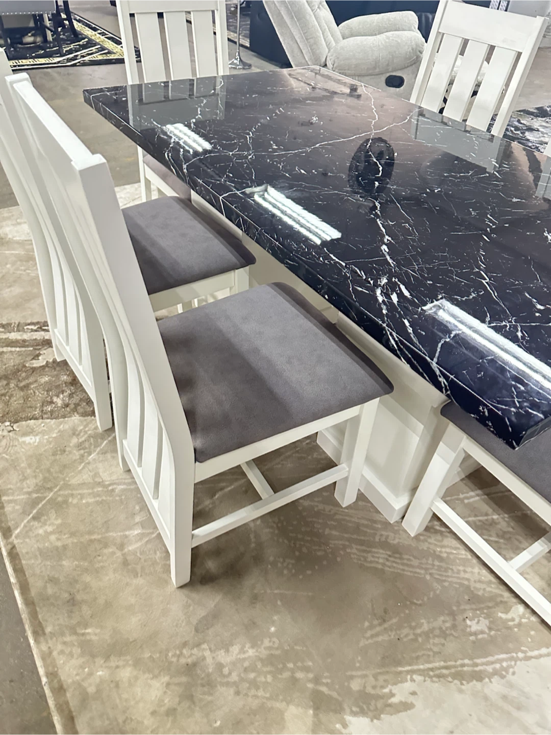 Dining table + 6 chairs (brand new) - photo 3