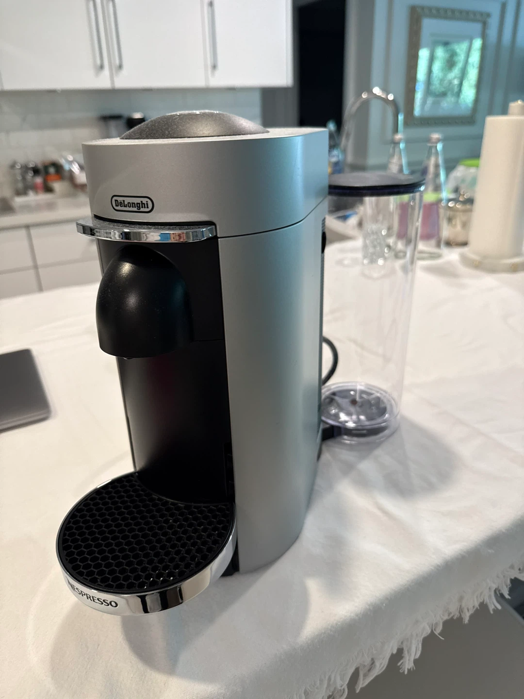 DeLonghi Nespresso Coffee Machine - photo 2