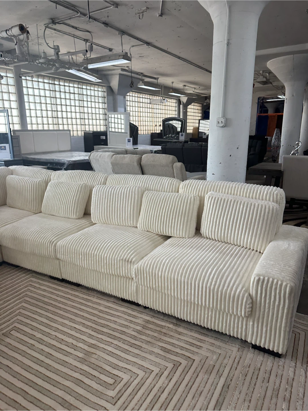 White L shape sectional (new) - photo 2