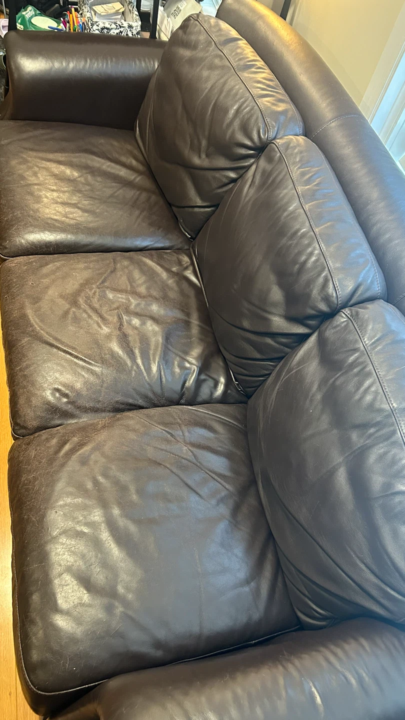 Very comfy Leather Sofa - photo 4