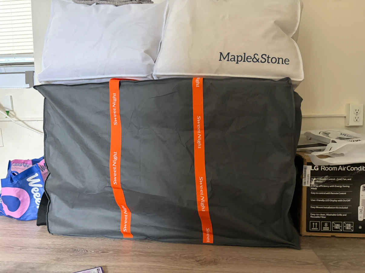 Sweetnight 4 Inch Folding Mattress Topper - Twin