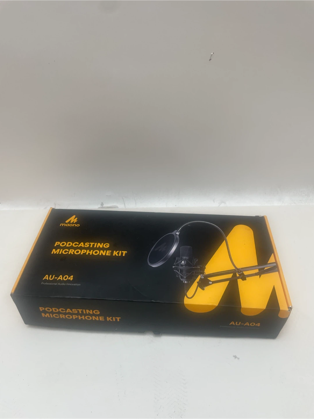 Maono AU-A04 Podcasting Microphone Kit