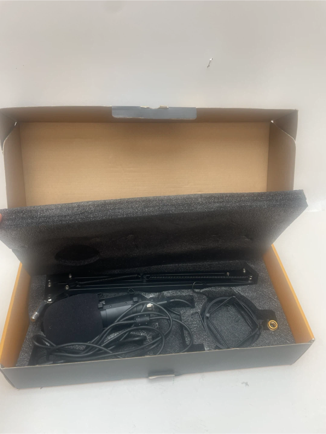 Maono AU-A04 Podcasting Microphone Kit - photo 2