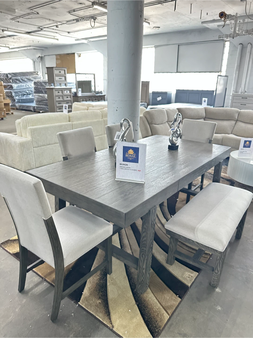 Dining table + 4 chairs + bench (new)