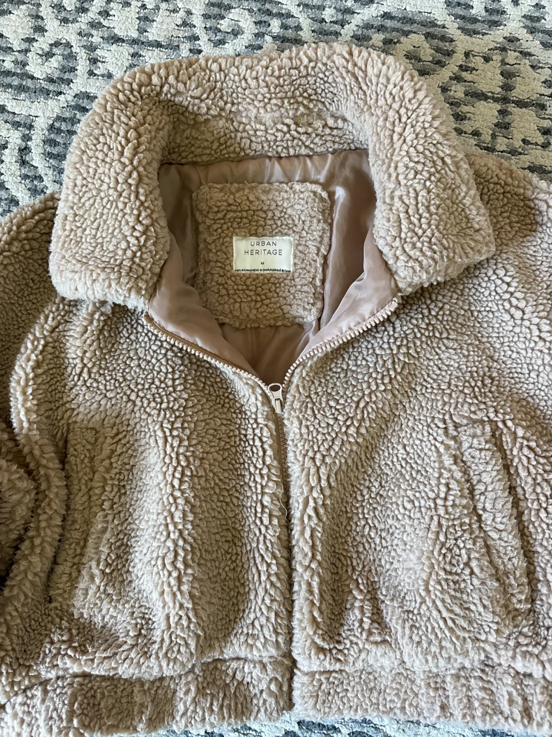 Urban Heritage Teddy Fleece Jacket size medium - photo 2