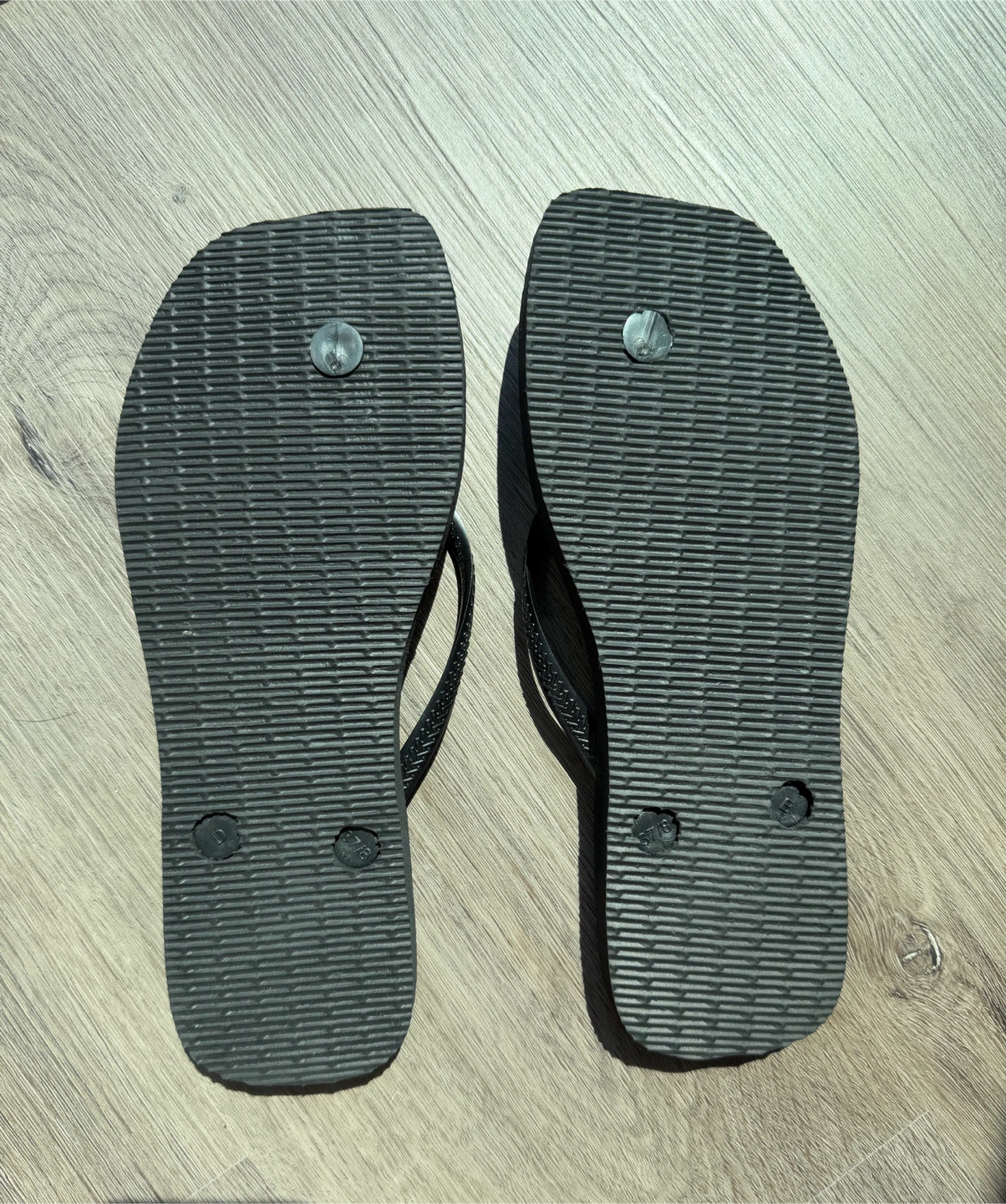 Havaianas Flip Flops - Black - photo 3