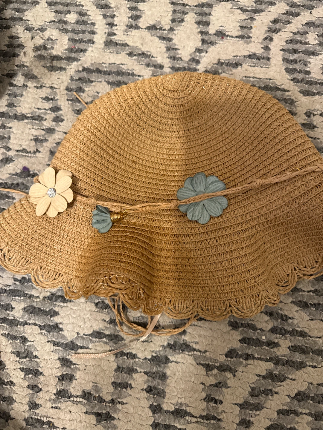 Straw sun hat with floral accents Kid and adult size - photo 2