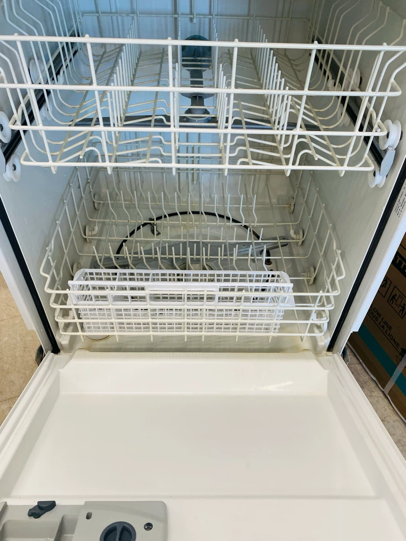 Frigidaire UC Dishwasher - photo 2