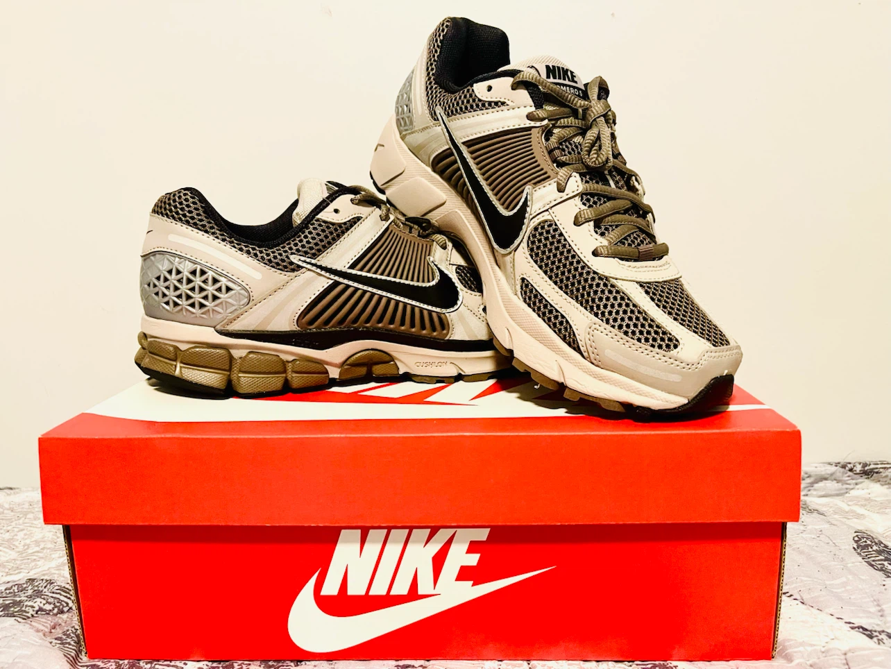 Nike Vomero 5 Men's Running Shoes