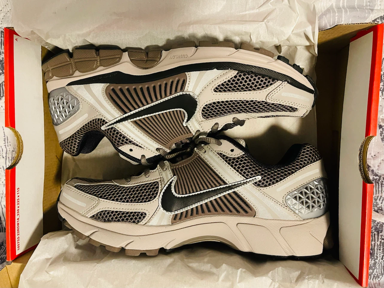 Nike Vomero 5 Men's Running Shoes - photo 4