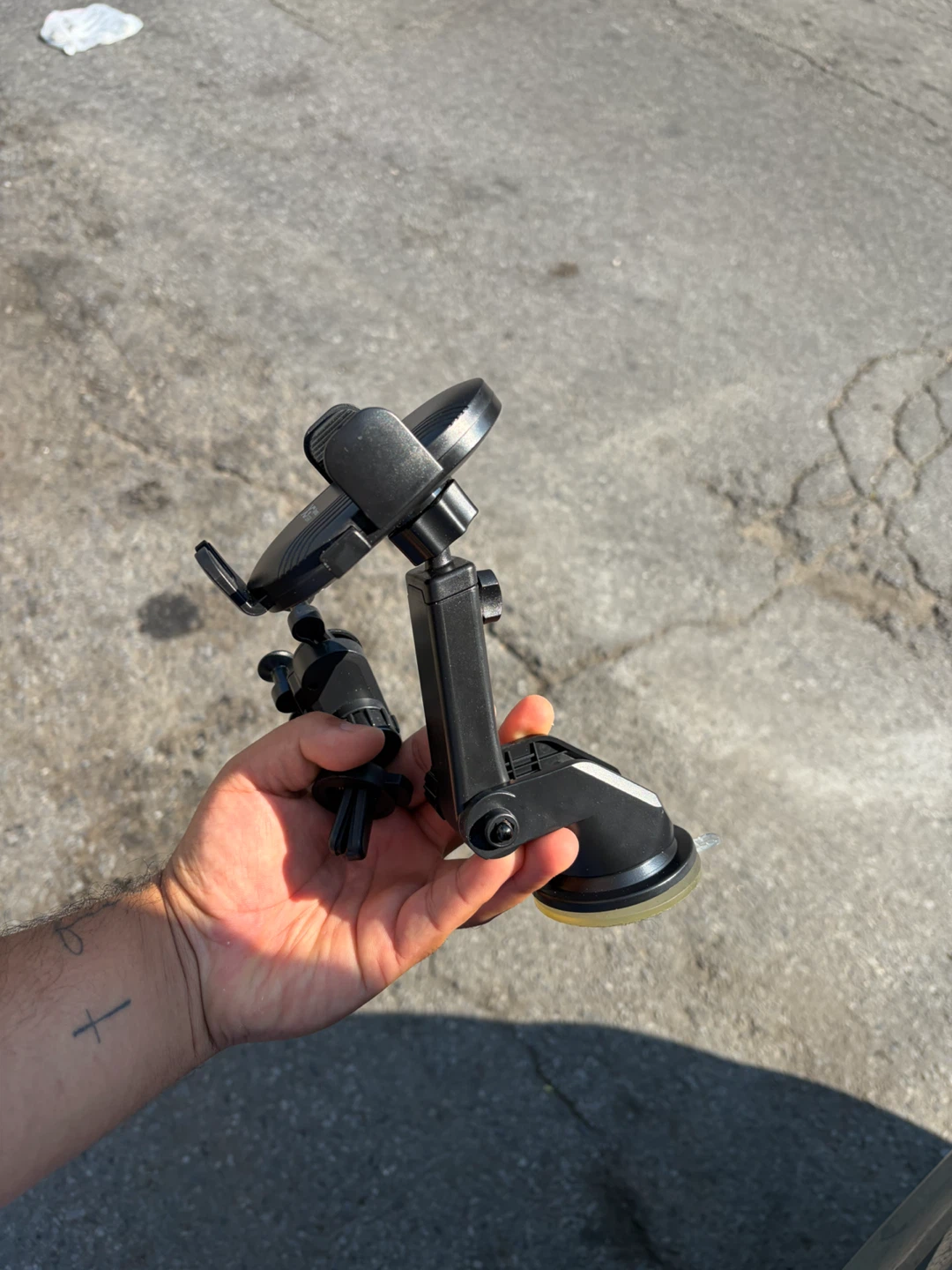 Universal Car Phone Mount - photo 2