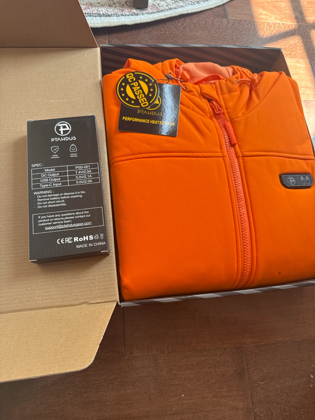PTAHDUST Performance Heated Jacket with 5000mAh Power Bank - photo 2
