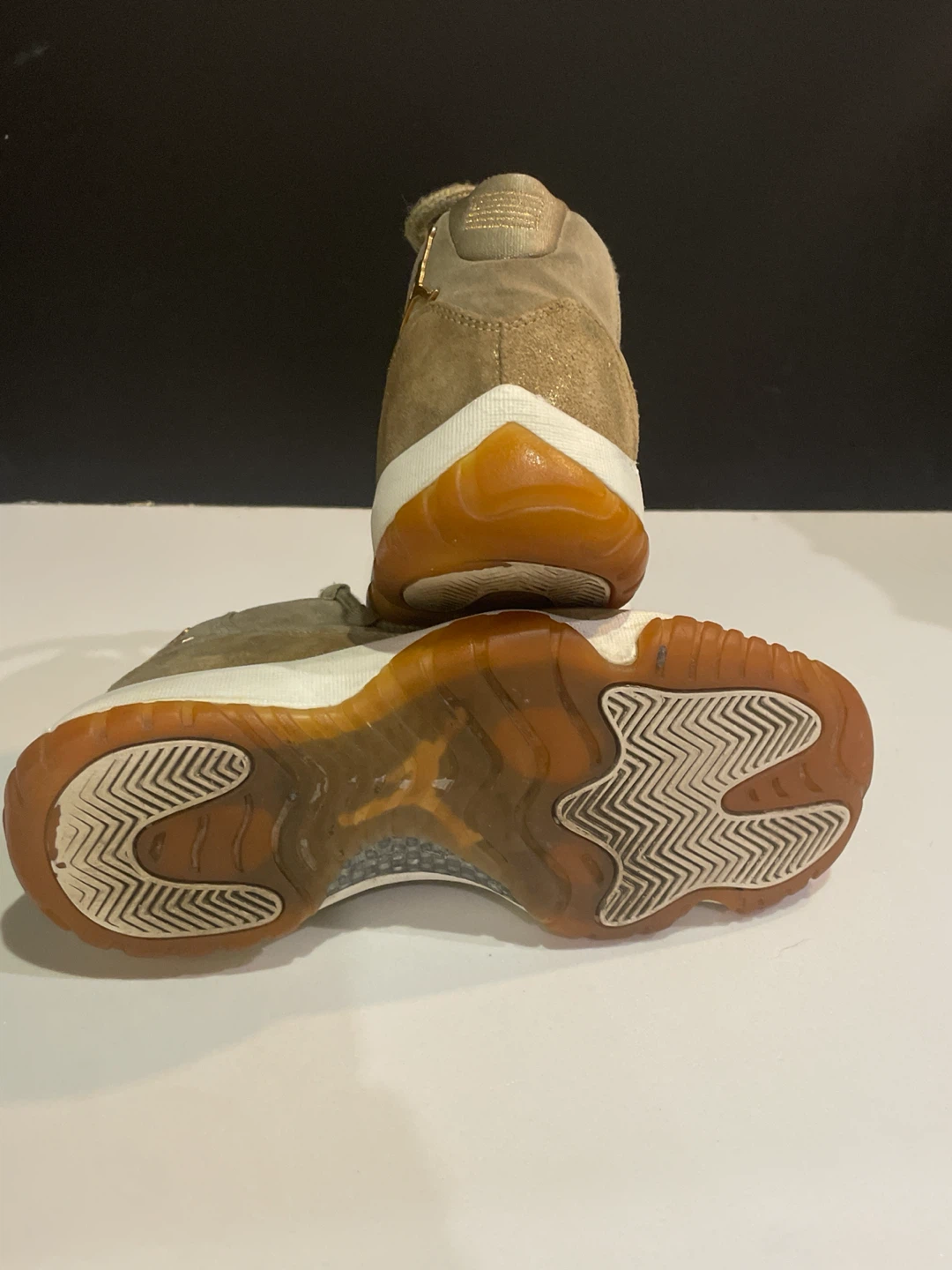 Wmns Air Jordan 11 Retro 'Olive Lux' - photo 5