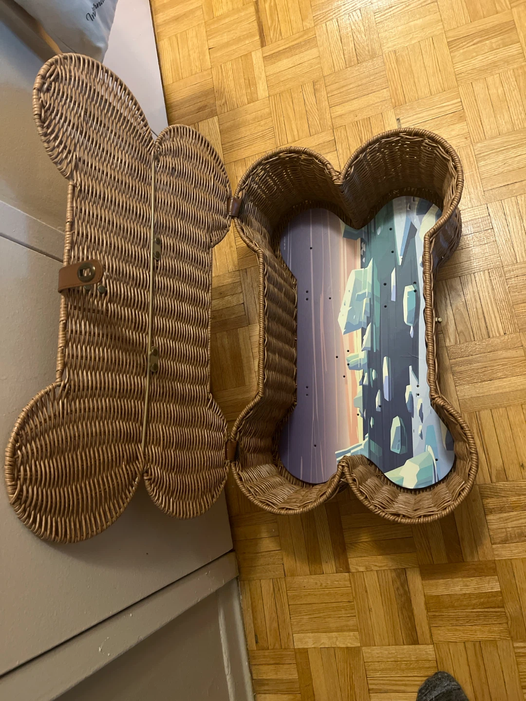 Wicker Bone-Shaped Storage Basket