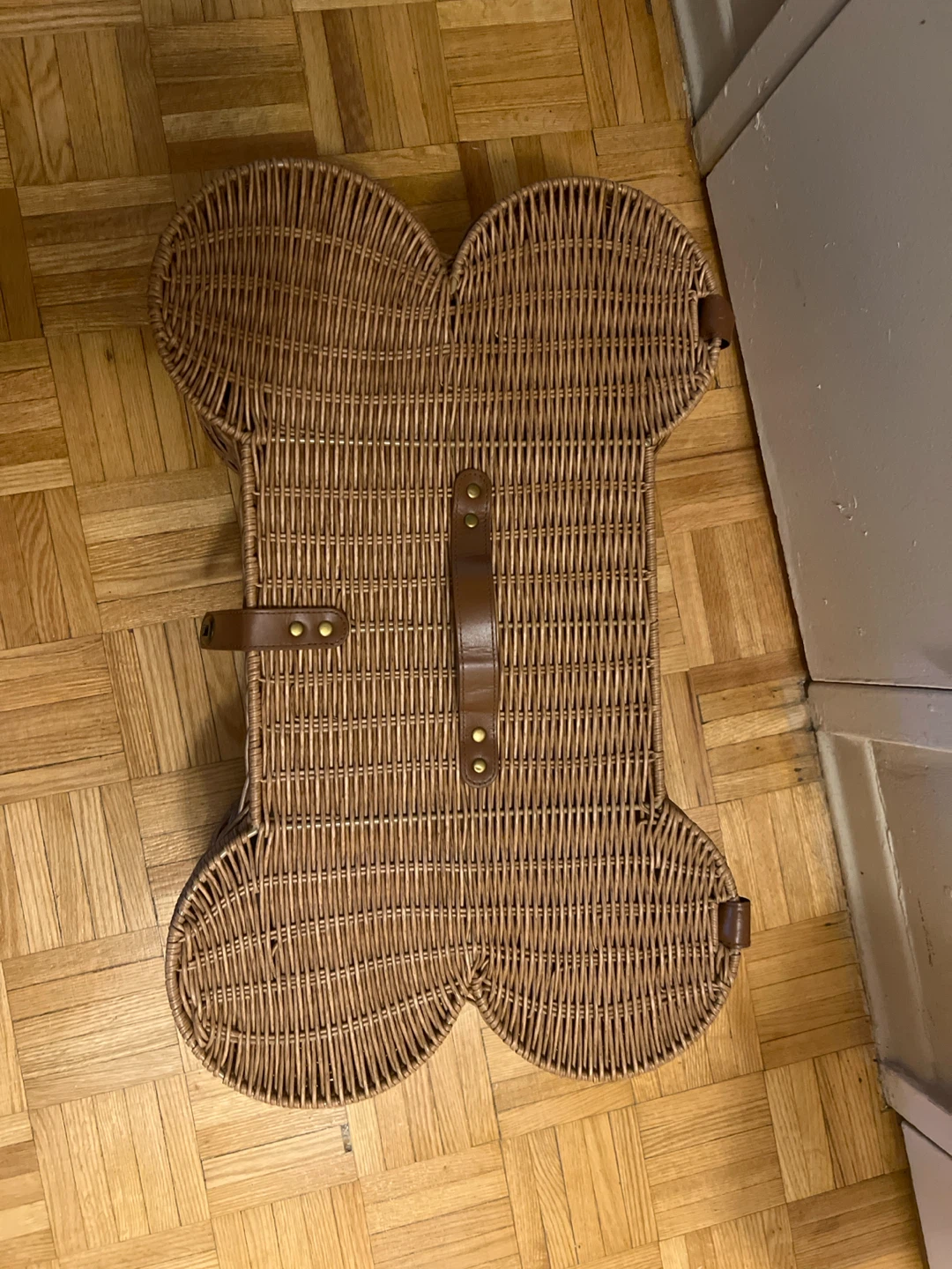 Wicker Bone-Shaped Storage Basket - photo 3
