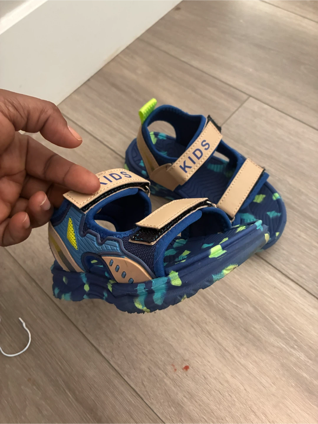 Boys sandal - photo 4