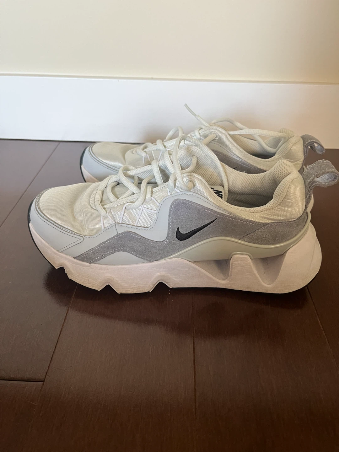 Nike Women's White/Grey Running Shoes - photo 2