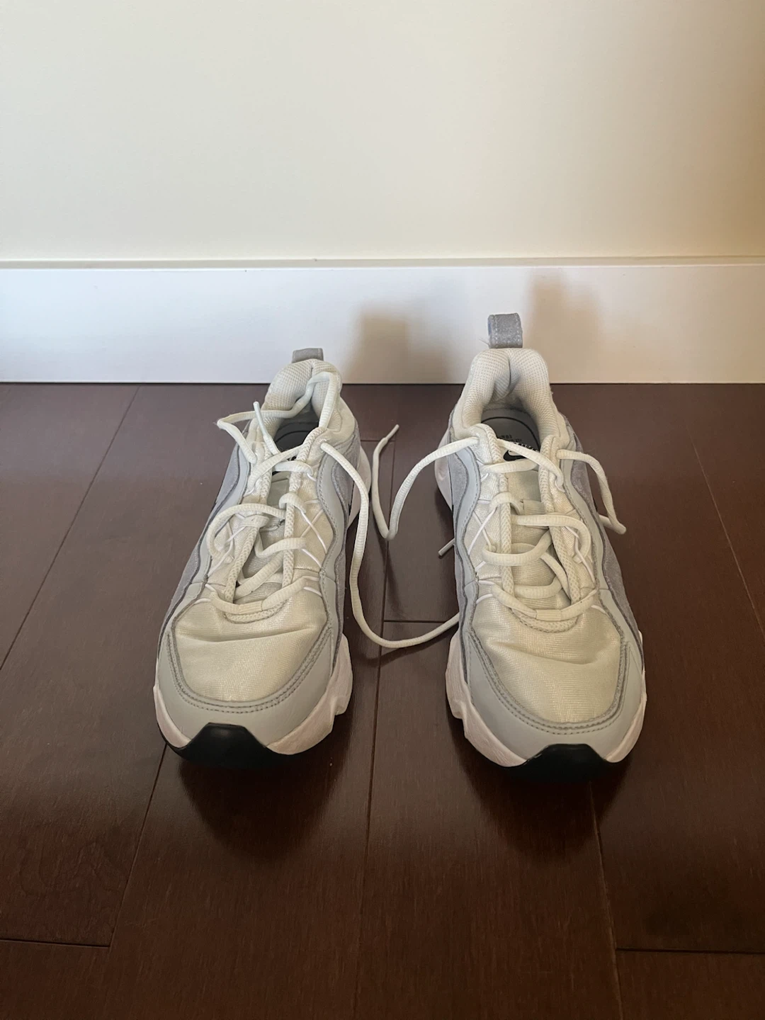 Nike Women's White/Grey Running Shoes - photo 3