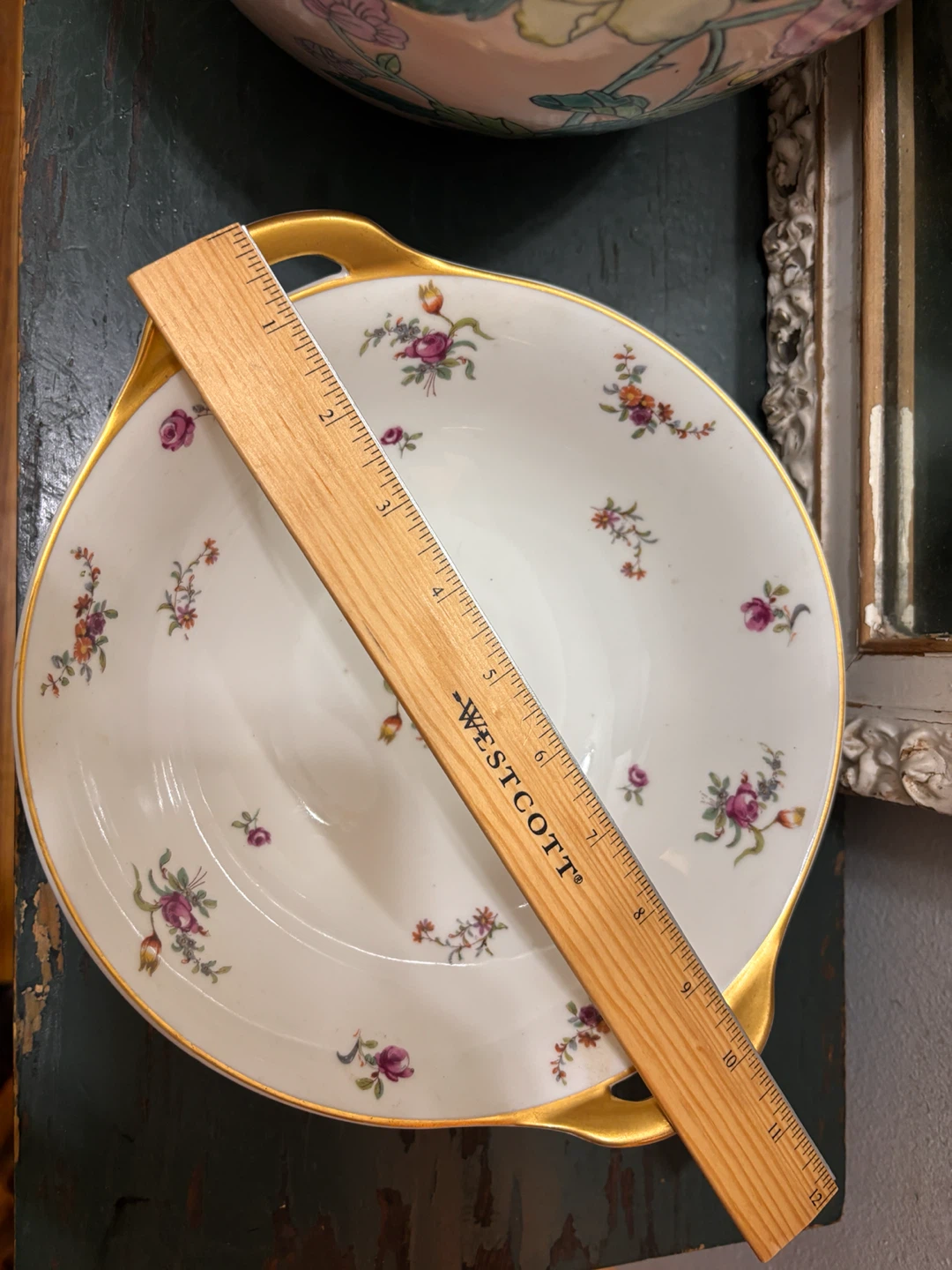 Vintage HAVILAND LIMOGES "Mignonette" Serving Bowl - photo 2