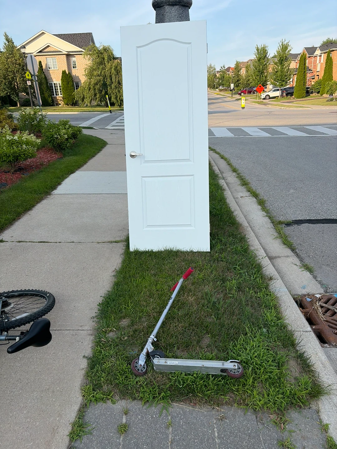 Razor Scooter with Red Grips - photo 2