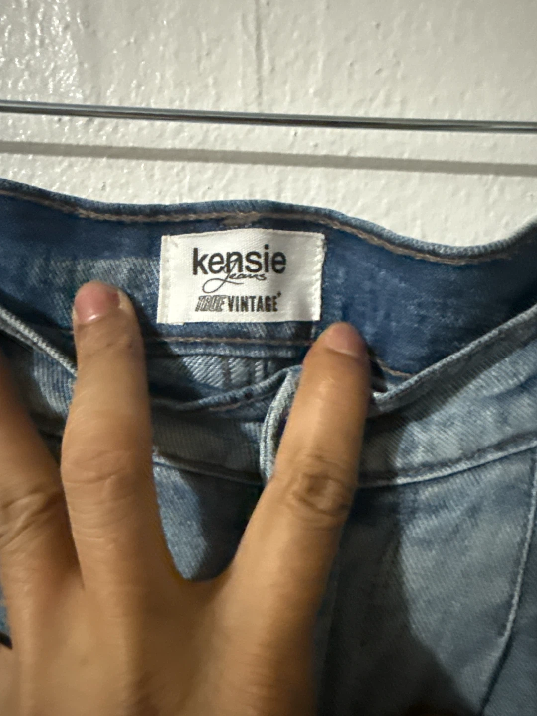 Kensie "True Vintage" Jeans Size 8/29 - photo 2
