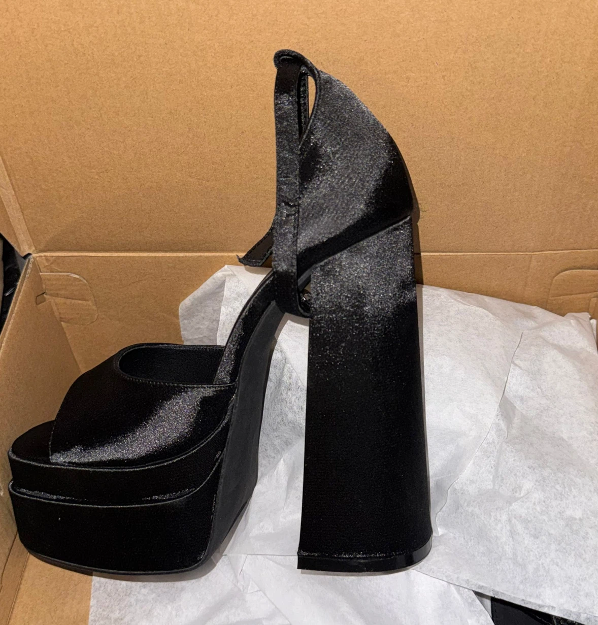 High heels - photo 3