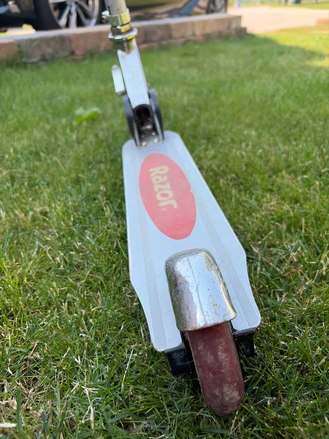 Razor Scooter with Red Grips - photo 5