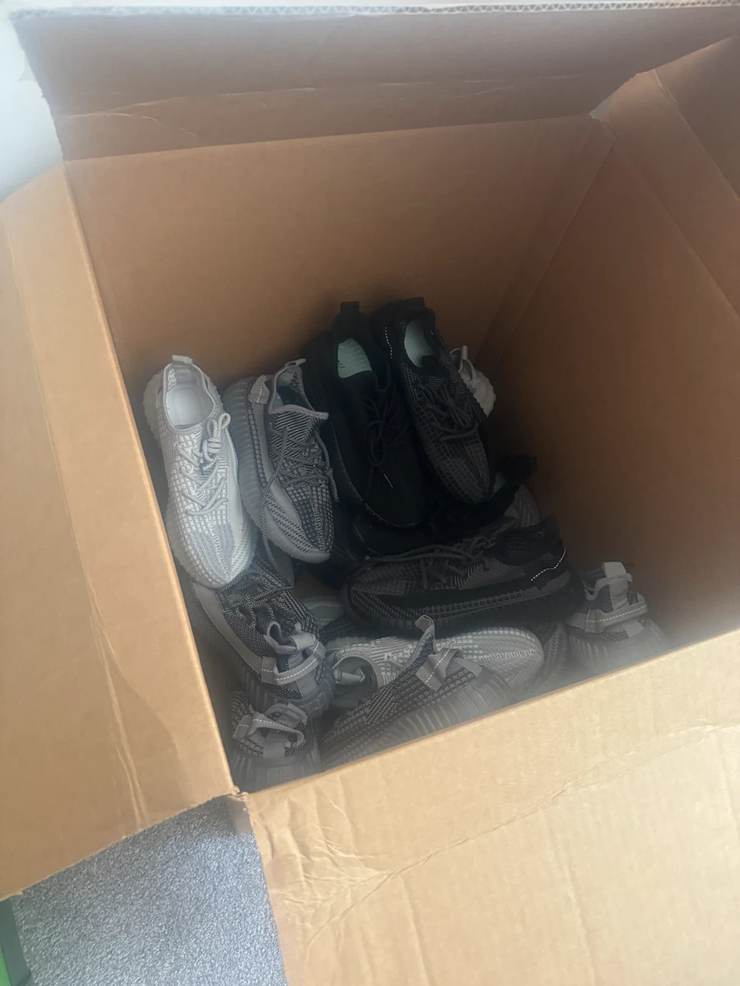 13 pairs mens shoes  NEW - photo 2