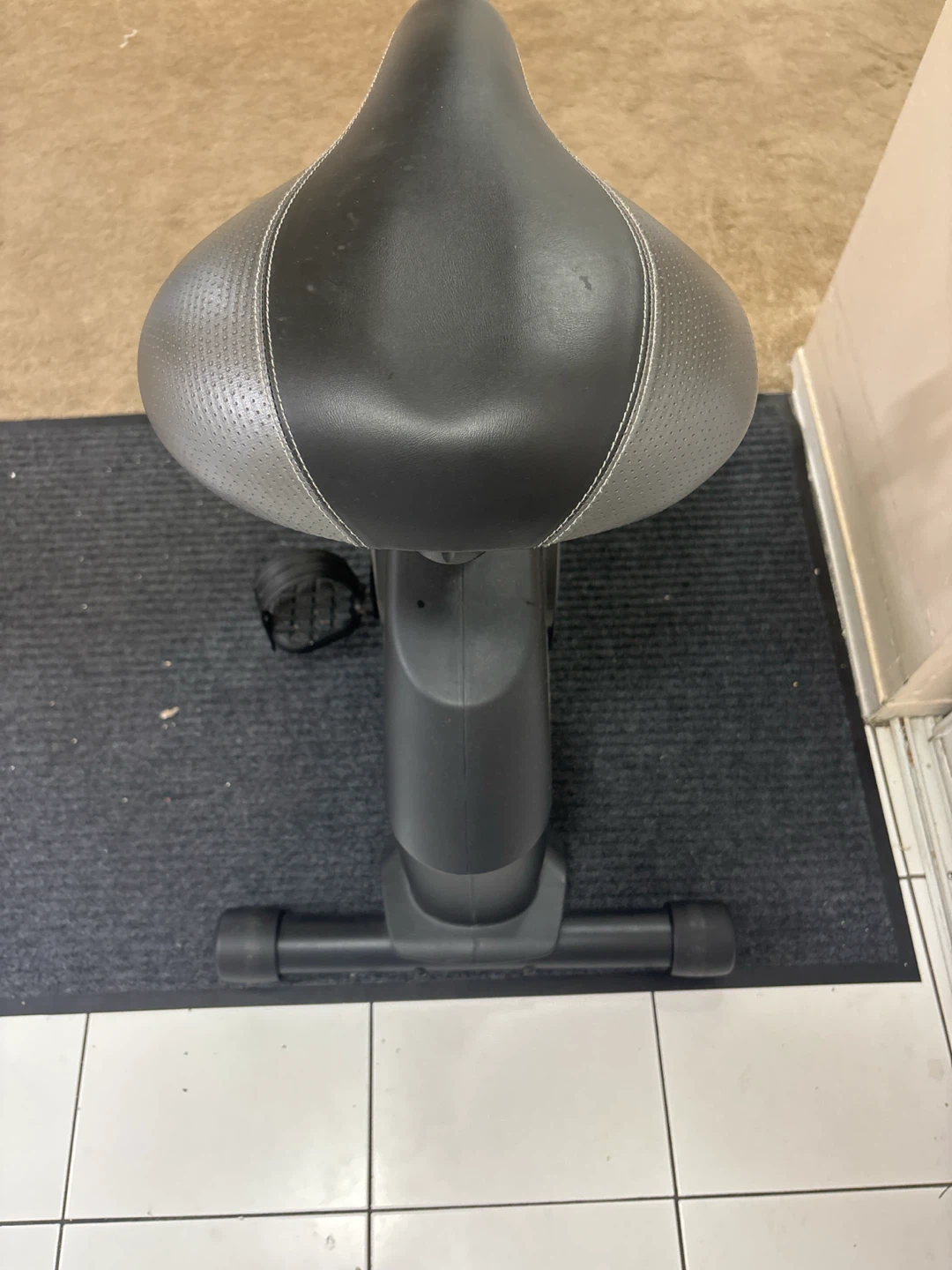HealthRider Stationary Bike - photo 2