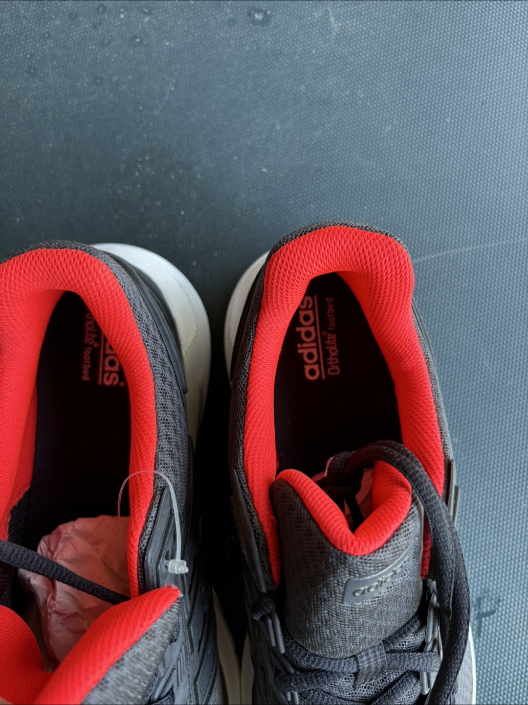 Adidas Shoes - photo 3